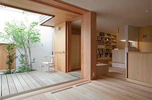 荏田町の家
